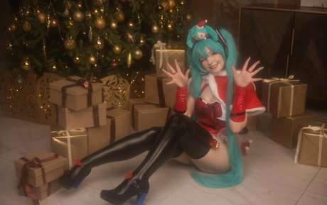 Saya Scarlet
