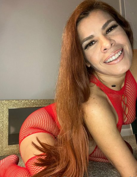 Latinafoxy69