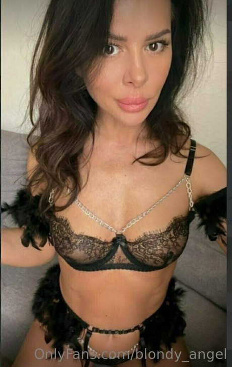 Blondy_angel