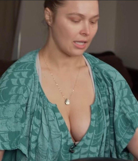 Photo nue de fuite OnlyFans de Ronda Rousey
