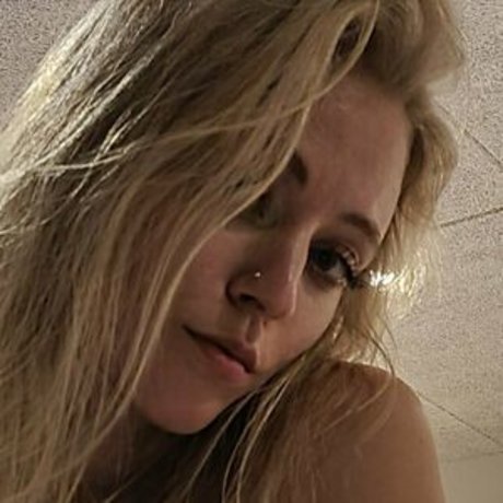 Photo nue de fuite OnlyFans de Itsyourkatrine