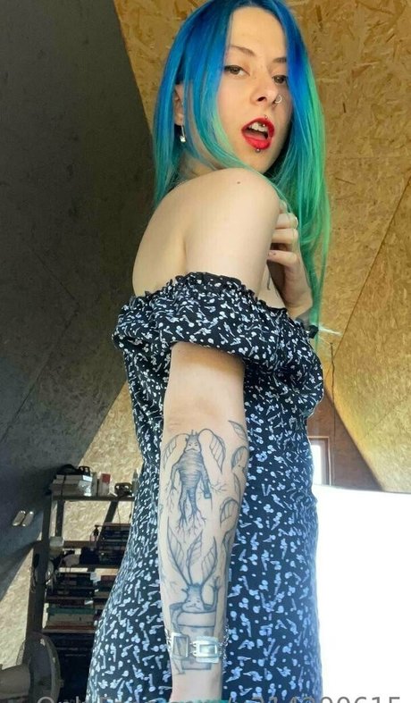 Photo nue de fuite OnlyFans de Magicfairygirl