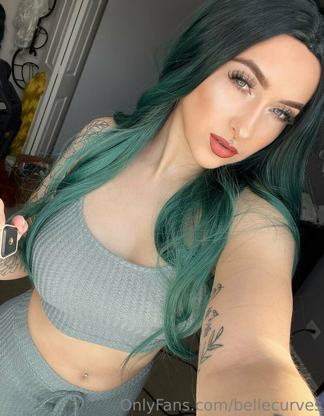 Photo nue de fuite OnlyFans de Bellecurves