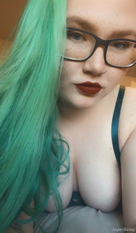 Photo nue de fuite OnlyFans de Teaseaspen