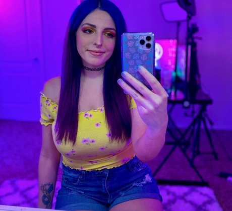 Photo nue de fuite OnlyFans de Simby