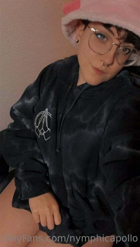 Photo nue de fuite OnlyFans de Nymphicapollo