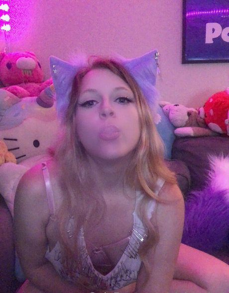 Photo nue de fuite OnlyFans de Violetwitchcosplay
