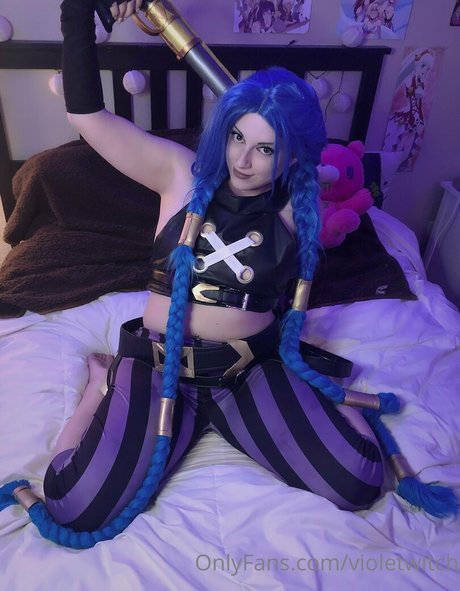 Photo nue de fuite OnlyFans de Violetwitchcosplay