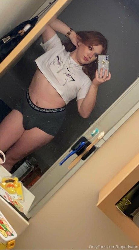 Photo nue de fuite OnlyFans de Tragedyann