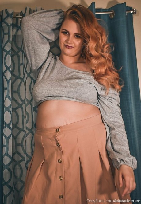 Photo nue de fuite OnlyFans de Kinkycurvykat