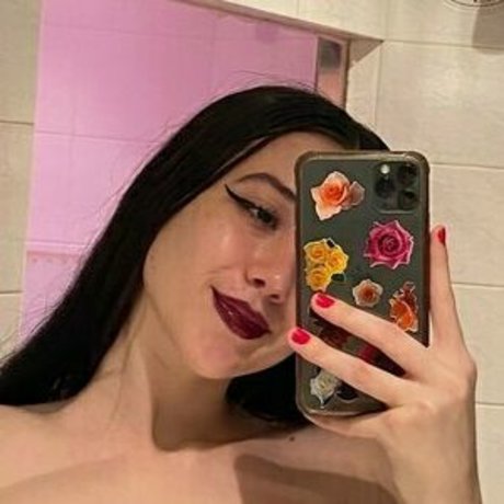 Photo nue de fuite OnlyFans de Angelitaauwu