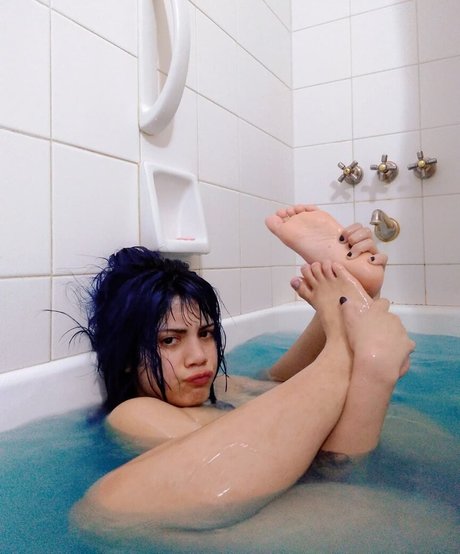 Photo nue de fuite OnlyFans de Kinoko Rin