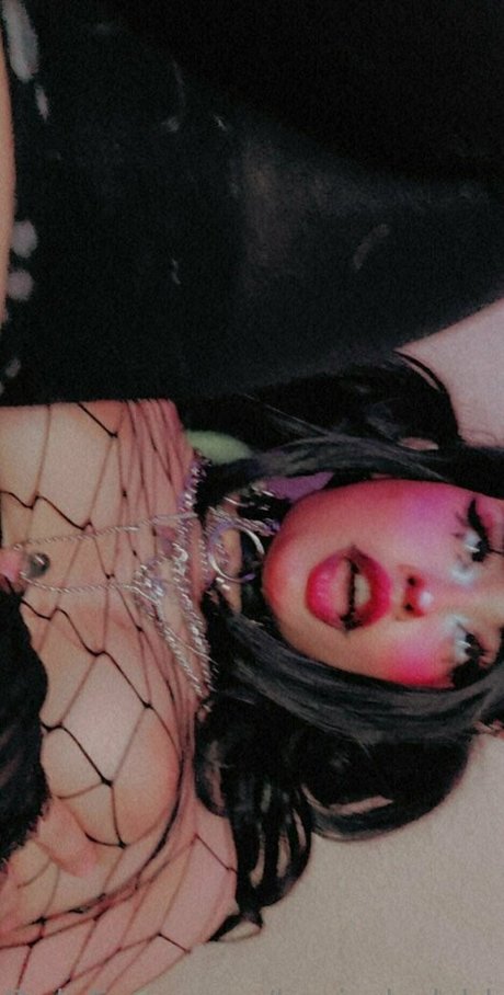 Photo nue de fuite OnlyFans de Braindedbby