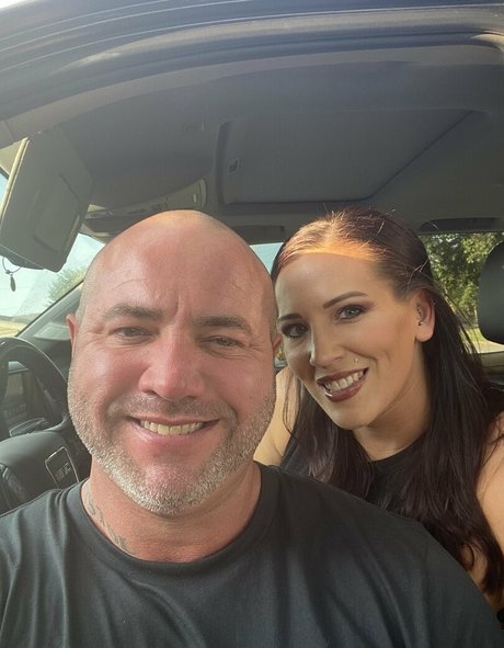 Hotwifebrookeblaze