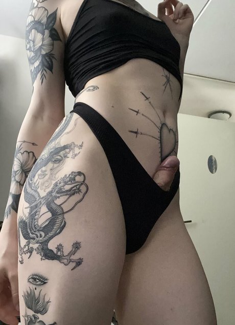 Photo nue de fuite OnlyFans de Triss808