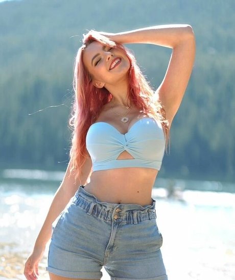 Photo nue de fuite OnlyFans de Halcybella