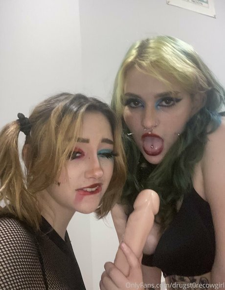 Drugst0recowgirl