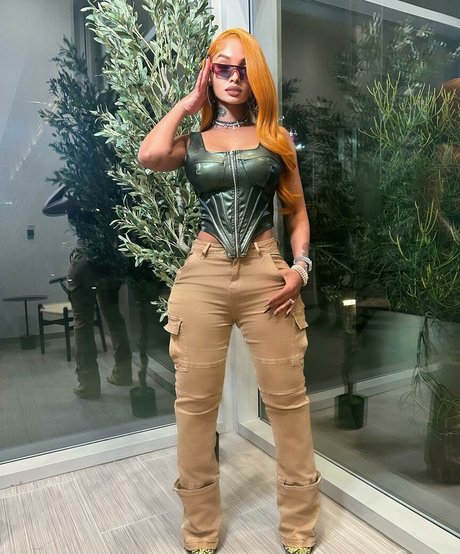 Lola Monroe