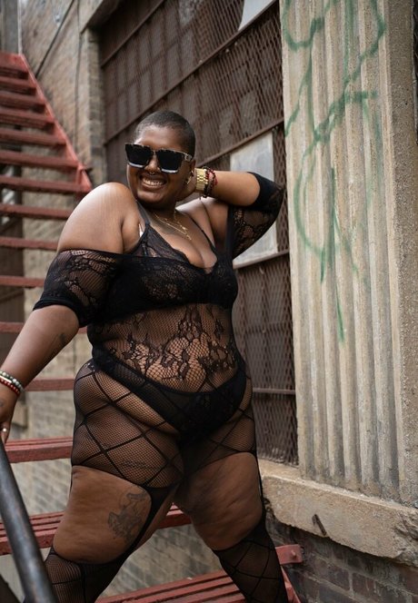Elitebbwplus