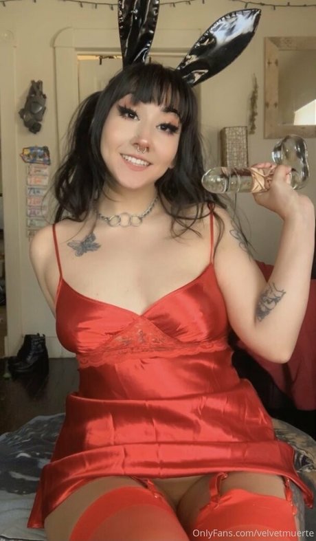 Photo nue de fuite OnlyFans de Velvetmuerte