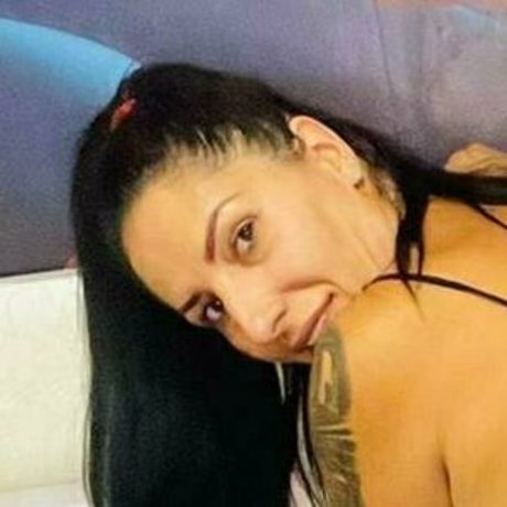 Photo nue de fuite OnlyFans de Hotmomalex