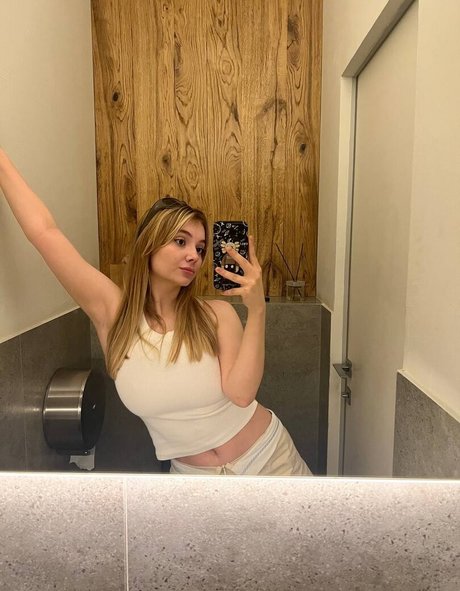 Photo nue de fuite OnlyFans de Iambobriha