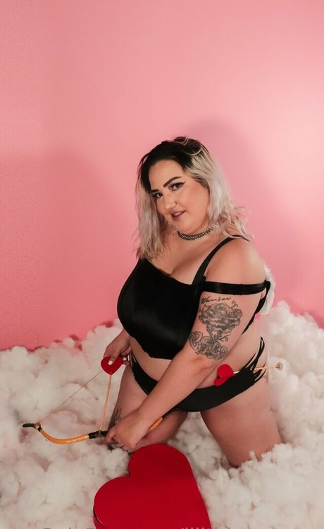 Photo nue de fuite OnlyFans de Lilithheartvore