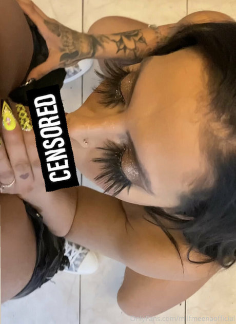Photo nue de fuite OnlyFans de Missmeenaofficial