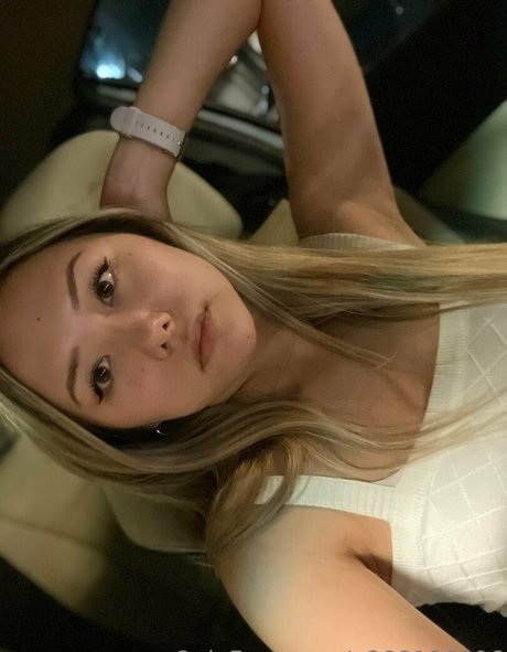 Photo nue de fuite OnlyFans de Meganmiller5