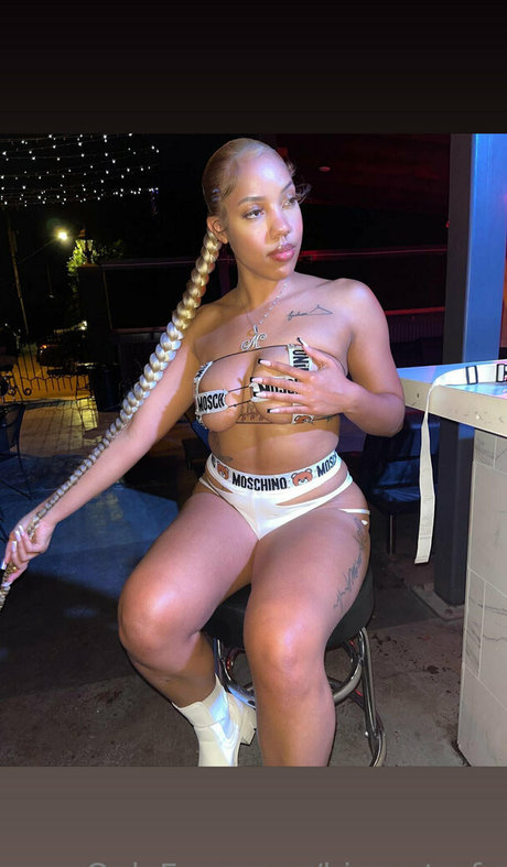 Photo nue de fuite OnlyFans de Bigmotorfp