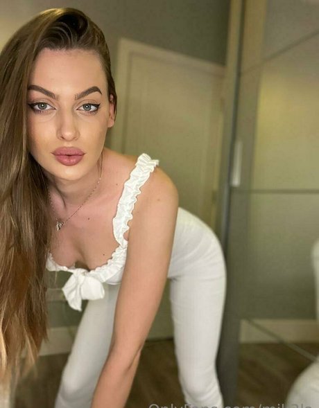 Photo nue de fuite OnlyFans de Mik3la