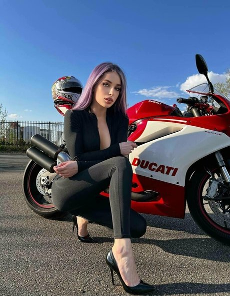 Annaliana