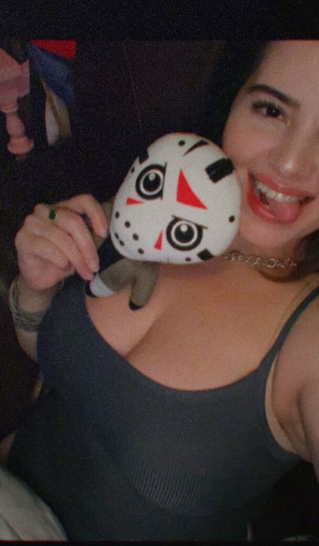 Vanessinator