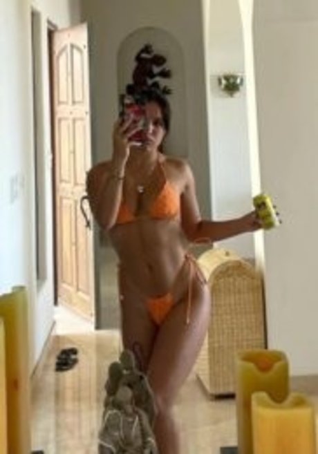 Photo nue de fuite OnlyFans de Kenzie Ziegler