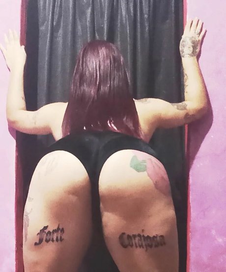 Photo nue de fuite OnlyFans de Debiinhawalker