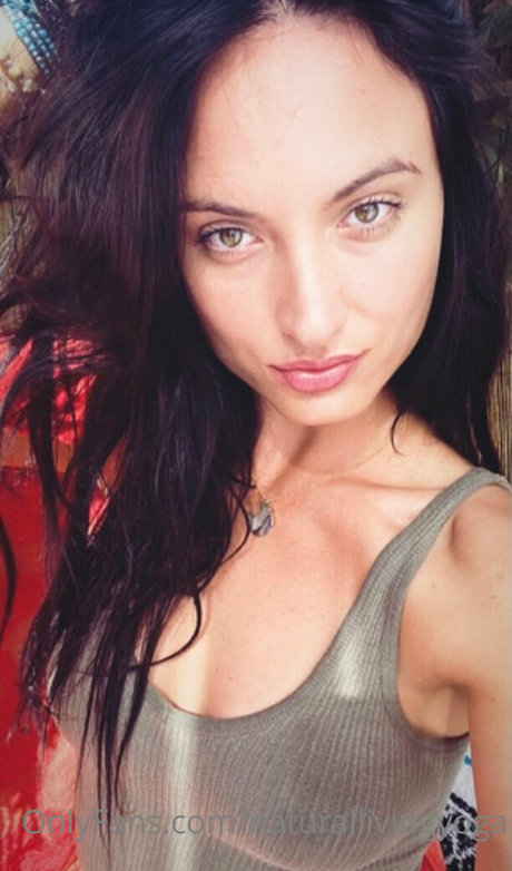 Photo nue de fuite OnlyFans de Naturallivingyoga