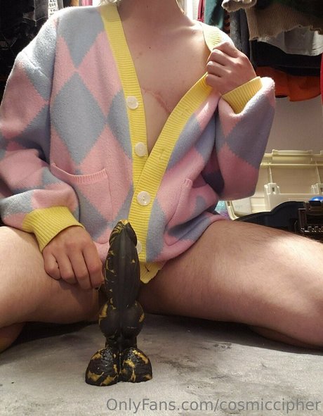 Photo nue de fuite OnlyFans de Cosmiccipher
