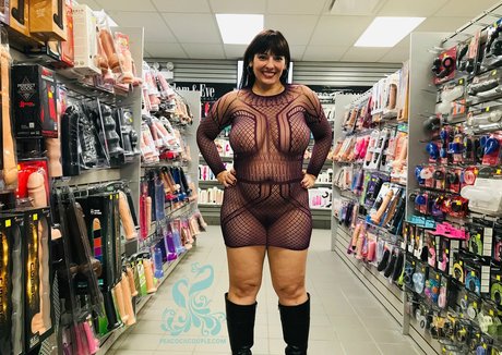 Photo nue de fuite OnlyFans de Peacock Couple