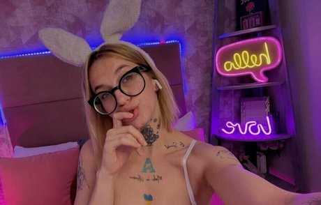 Photo nue de fuite OnlyFans de Sarahlust