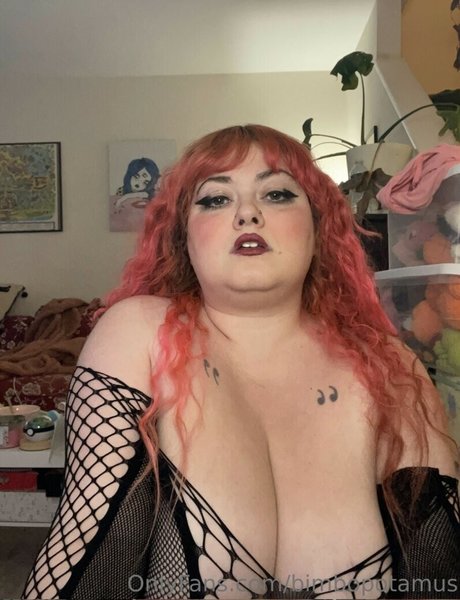 Photo nue de fuite OnlyFans de Wideboy64