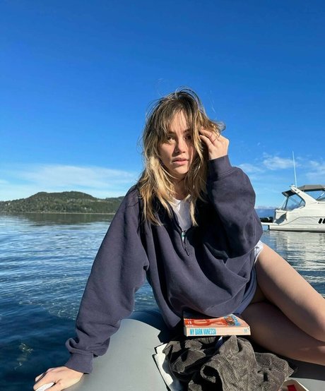 Photo nue de fuite OnlyFans de Suki Waterhouse