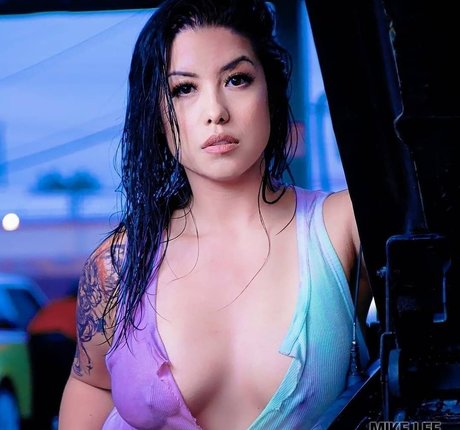 The Filipina Latina