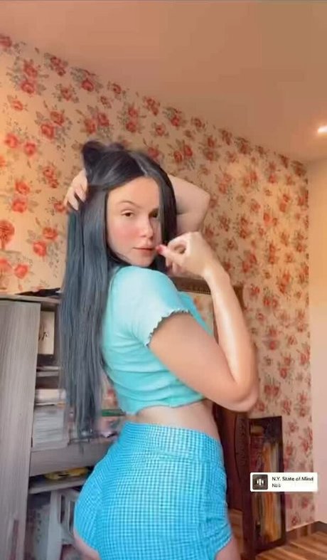 Photo nue de fuite OnlyFans de Emanuellemndss