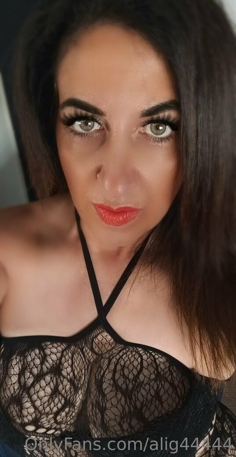 Photo nue de fuite OnlyFans de Alig44444