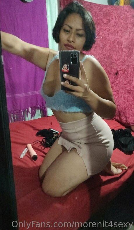 Photo nue de fuite OnlyFans de Luisacamila