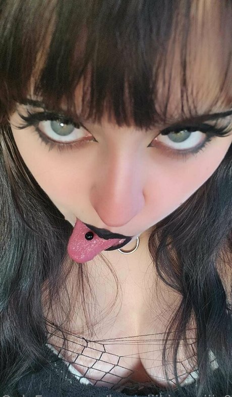 Photo nue de fuite OnlyFans de Rue Hernandez