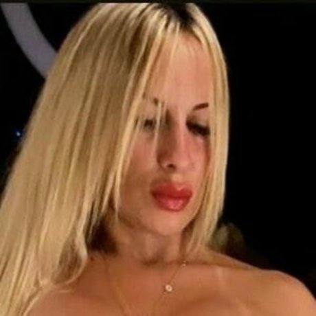 Photo nue de fuite OnlyFans de Romi Ortega