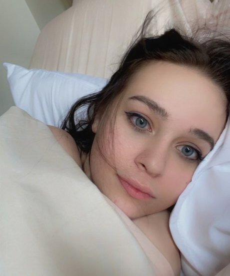 Photo nue de fuite OnlyFans de Luna Moon