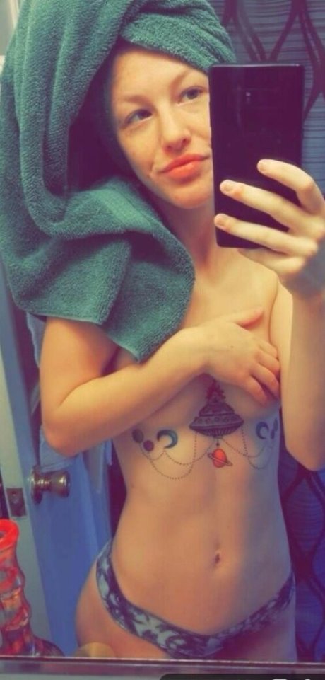 Photo nue de fuite OnlyFans de Damnwithaloudham