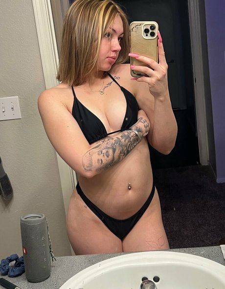 Photo nue de fuite OnlyFans de Monicamoore69